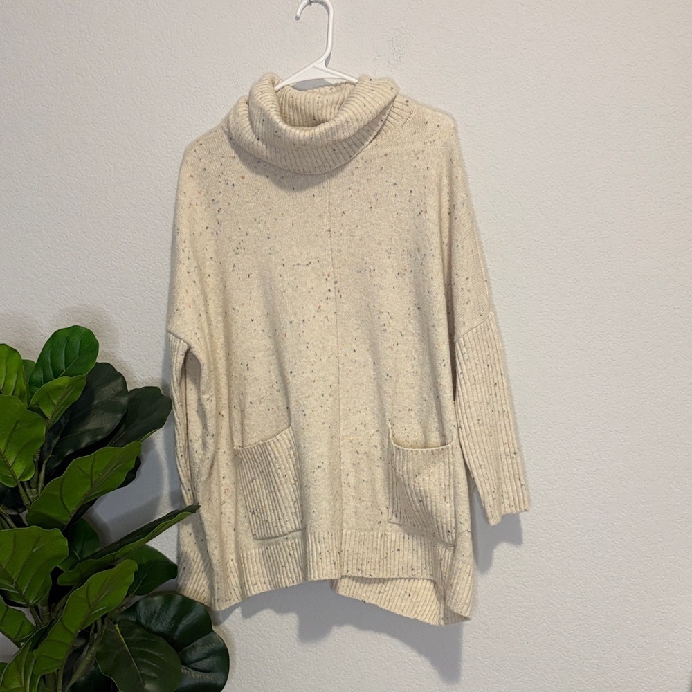 LOFT Speckled Cream Cowl Neck dolman sleeve poncho Sweater